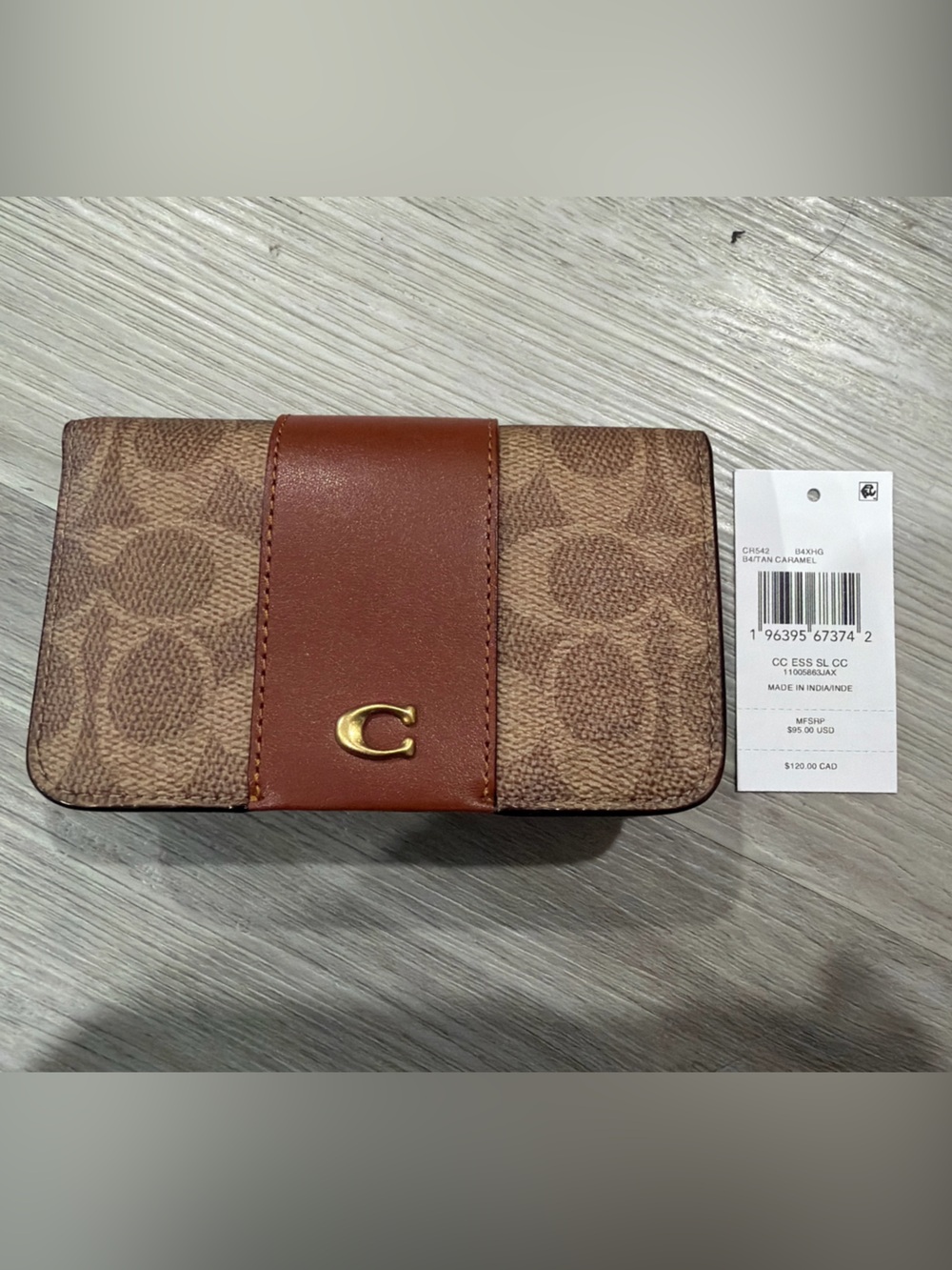 COACH Womens Slim Card Case in Tan/ Caramel NWT
